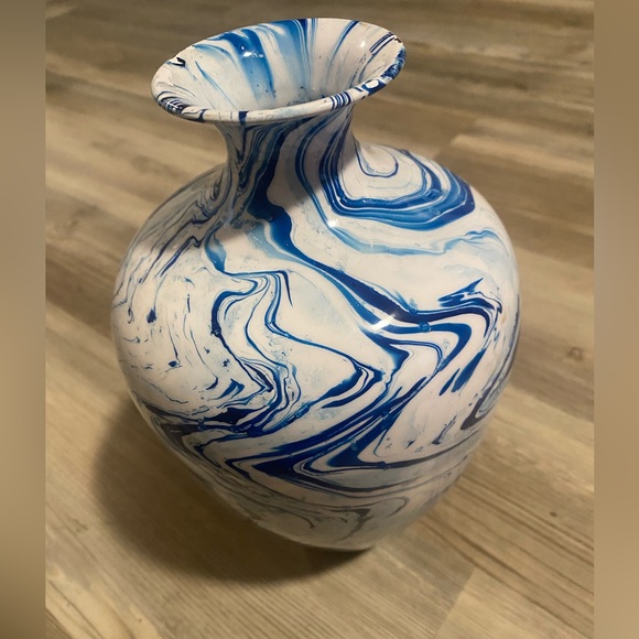 TOZAI Home Blue and White Enamel Vase - Picture 4 of 5